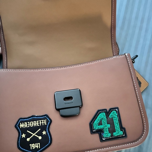 Excellent condition COACH ROGUE 1941 - Picture 3 of 5